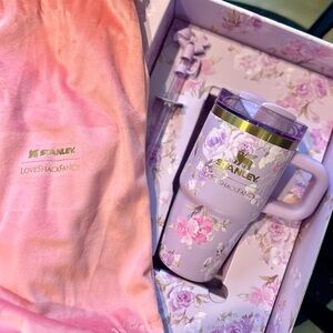 Stanley x Loveshack Fancy 20 oz Happy Thoughts tumbler